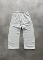 Akimbo Straight-Leg Sweatpants front view featuring a relaxed fit, straight-leg design, and comfortable elastic waistband