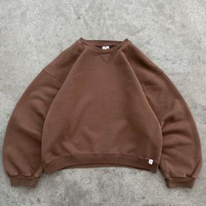 Akimbo Crewneck - Coffee front view