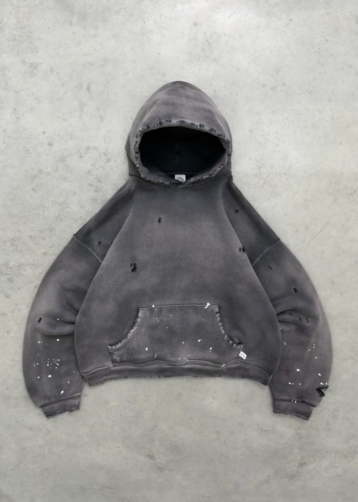 AKIMBO WATCH-PEEKER Distressed Hoodie Sun Faded Black front view